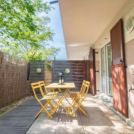 Cosy Avec Terrasse Pres De Et Paris 公寓 *
